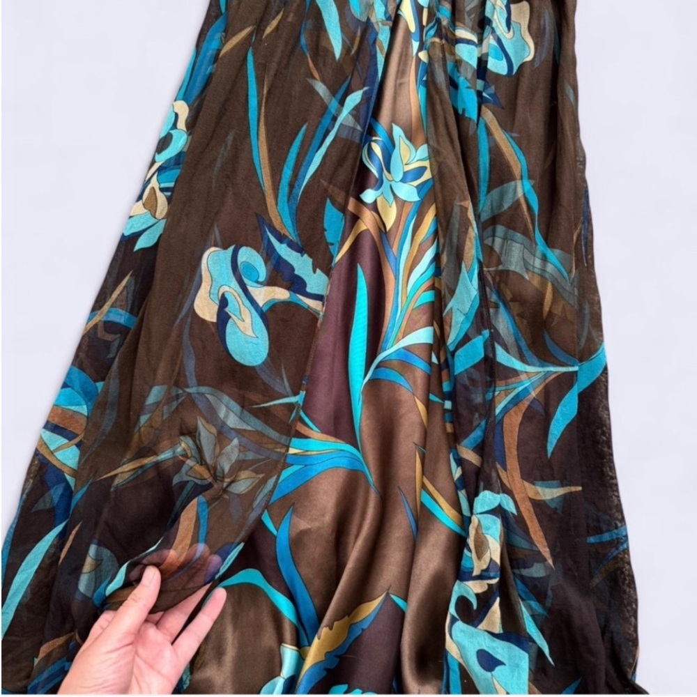 Robbie Bee Silk Halter Dress - Picture 2 of 8
